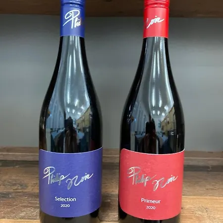 Philip Noir Révfülöp